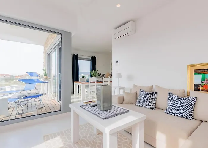 公寓 Luxury With Sea Wiew, Next To The Sukošan