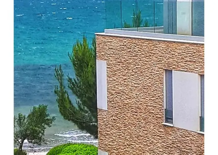 Luxury With Sea Wiew, Next To The