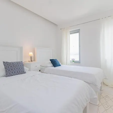 Luxury With Sea Wiew, Next To The Apartment Sukosan