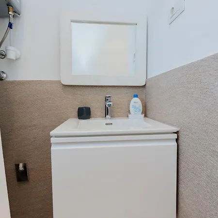 Apartment Luxury With Sea Wiew, Next To The