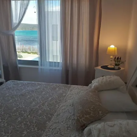 Luxury With Sea Wiew, Next To The Appartement
