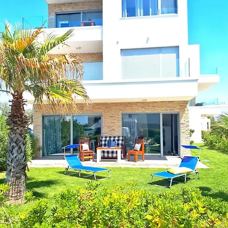 Luxury With Sea Wiew, Next To The Lejlighed *