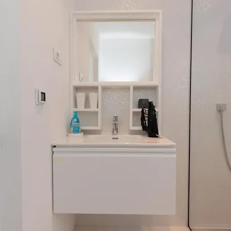 Apartment Luxury With Sea Wiew, Next To The Sukosan