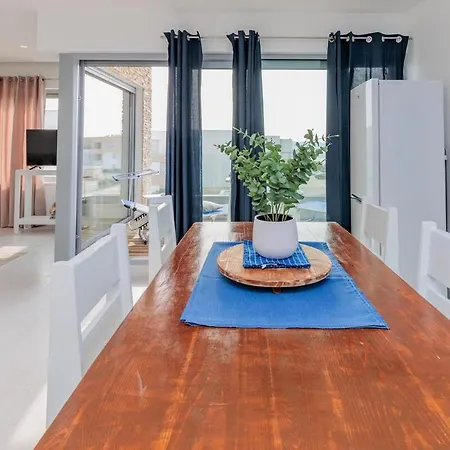 Luxury With Sea Wiew, Next To The