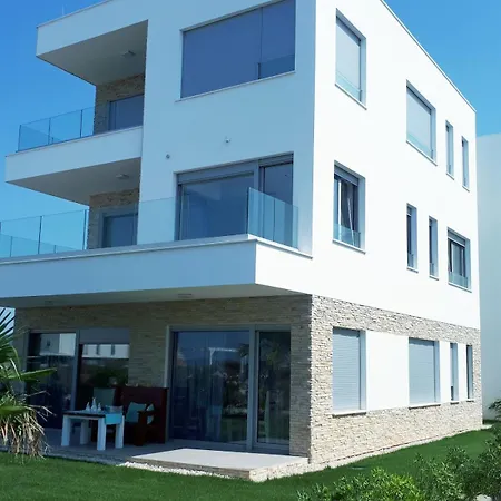 Apartment Luxury With Sea Wiew, Next To The