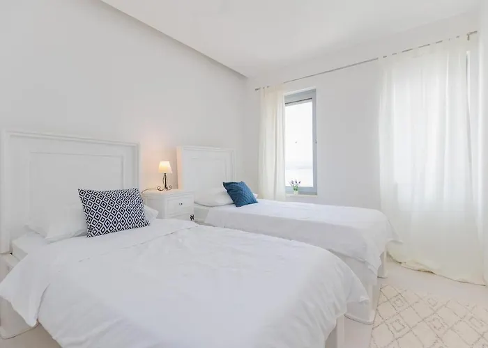 Luxury With Sea Wiew, Next To The Apartment Sukošan